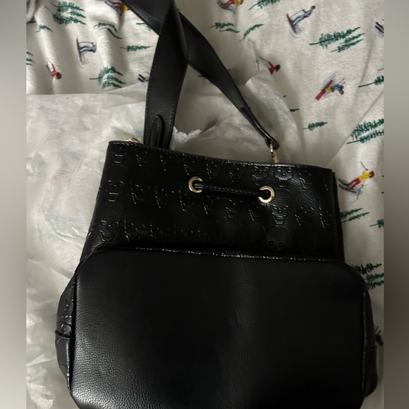Brand new skull shoulder bag - Picture 2 of 4